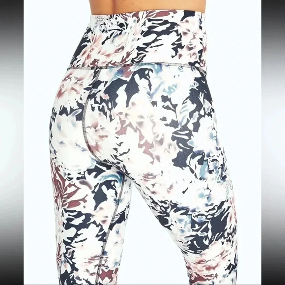 BALANCE COLLECTION Floral Contender Lux Ankle Compression Leggings, Size M - Picture 2 of 14